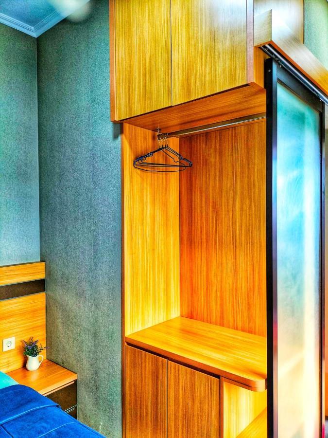 Cozy Residence Tomang Джакарта Екстериор снимка