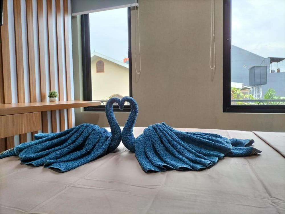 Cozy Residence Tomang Джакарта Екстериор снимка