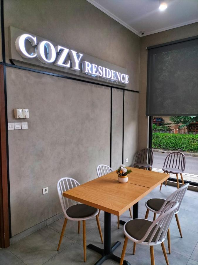 Cozy Residence Tomang Джакарта Екстериор снимка