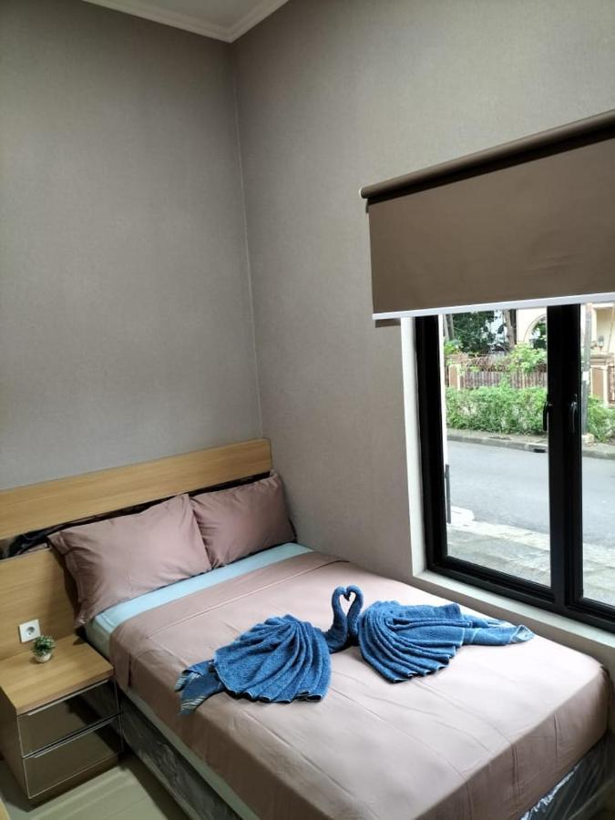 Cozy Residence Tomang Джакарта Екстериор снимка